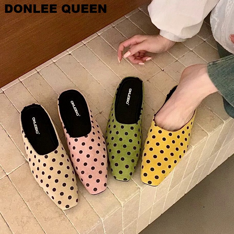 Women Queen Fashion - Новые летние шлепанцы-мюли 2026: модные лоферы