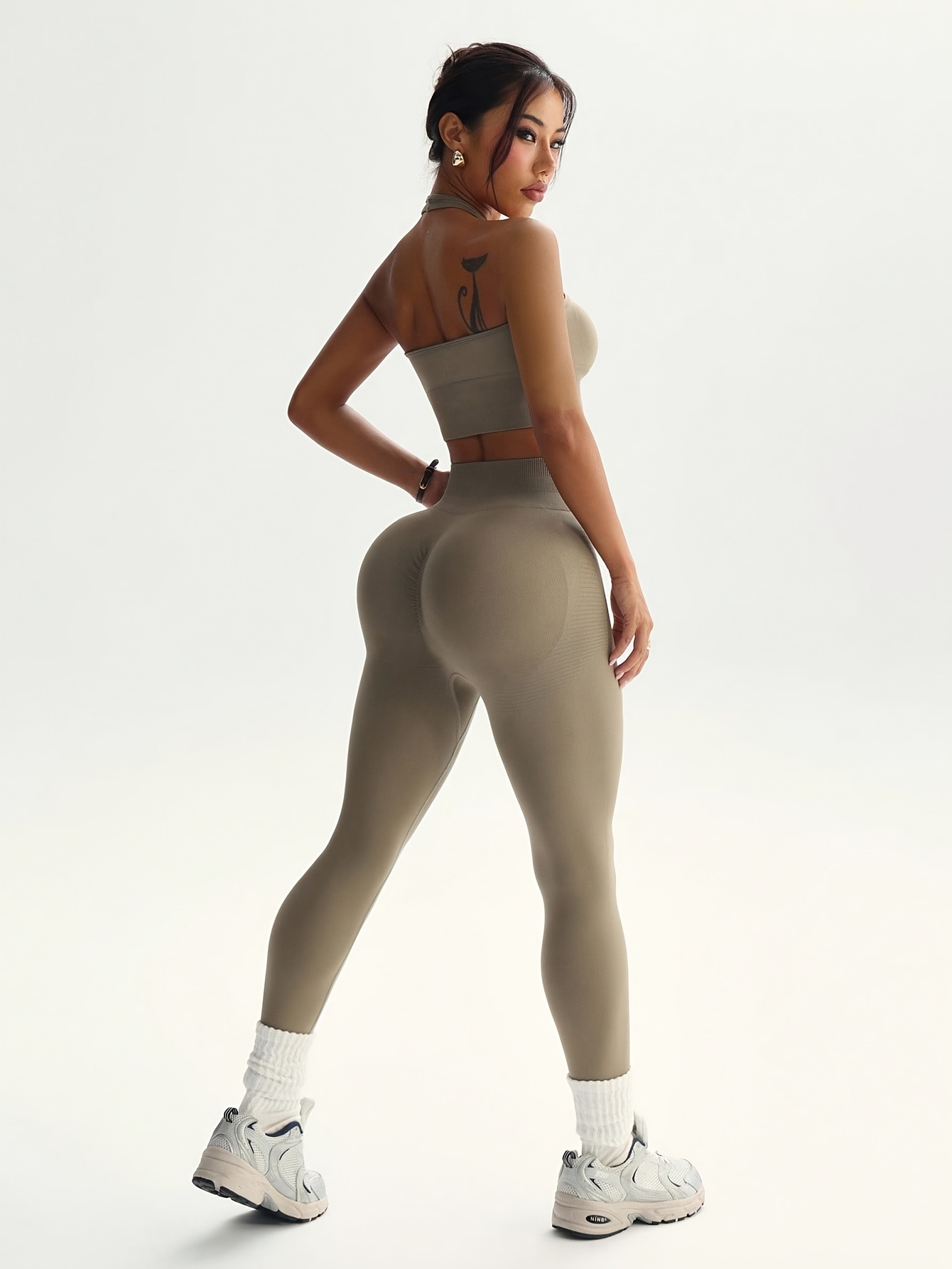Комплект из 2 предметов: модны – обзор и цена High Waist Leggings